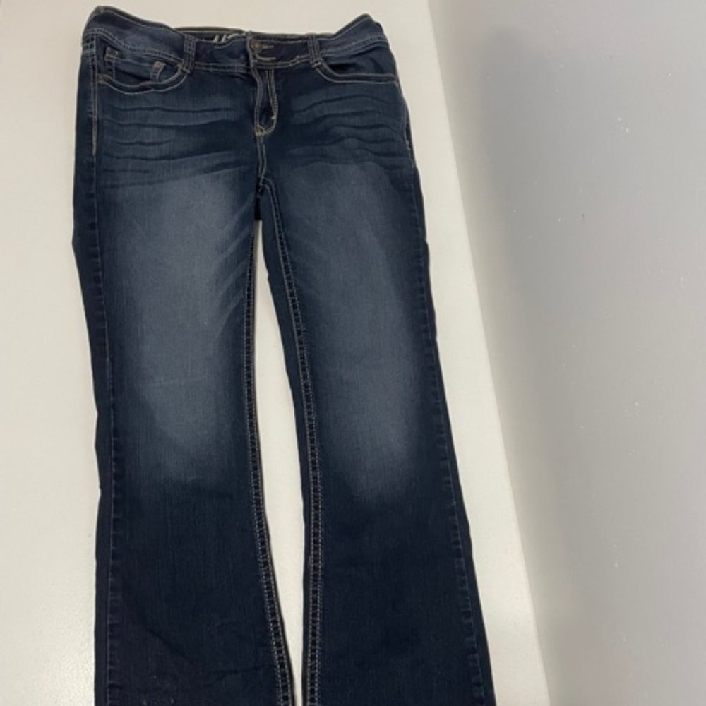 WallFlower Stretch Luscious Curvy Bootcut Jeans 11